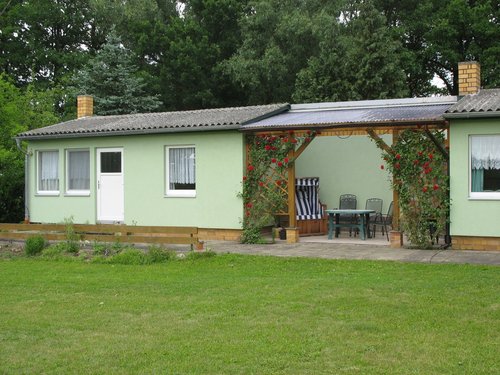 Bungalow Beyer Außenansicht